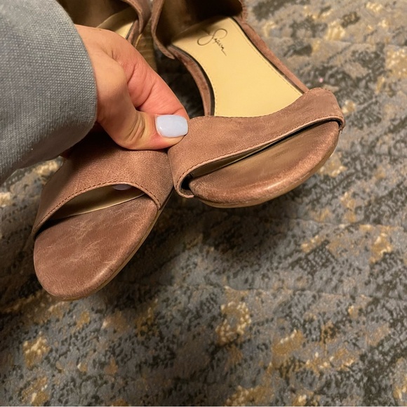 JESSICA SIMPSON Mera Wedge Pump - Picture 4 of 7